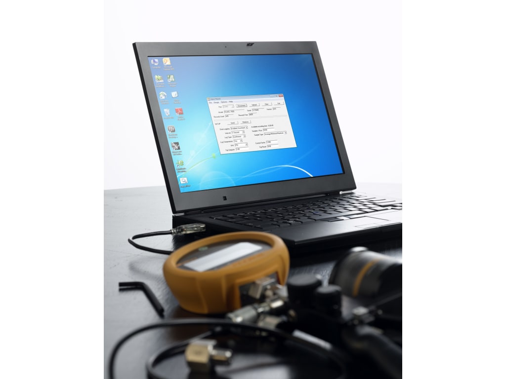 Fluke 700G31 Precision Pressure Gauge Calibrator, 10,000 PSIG