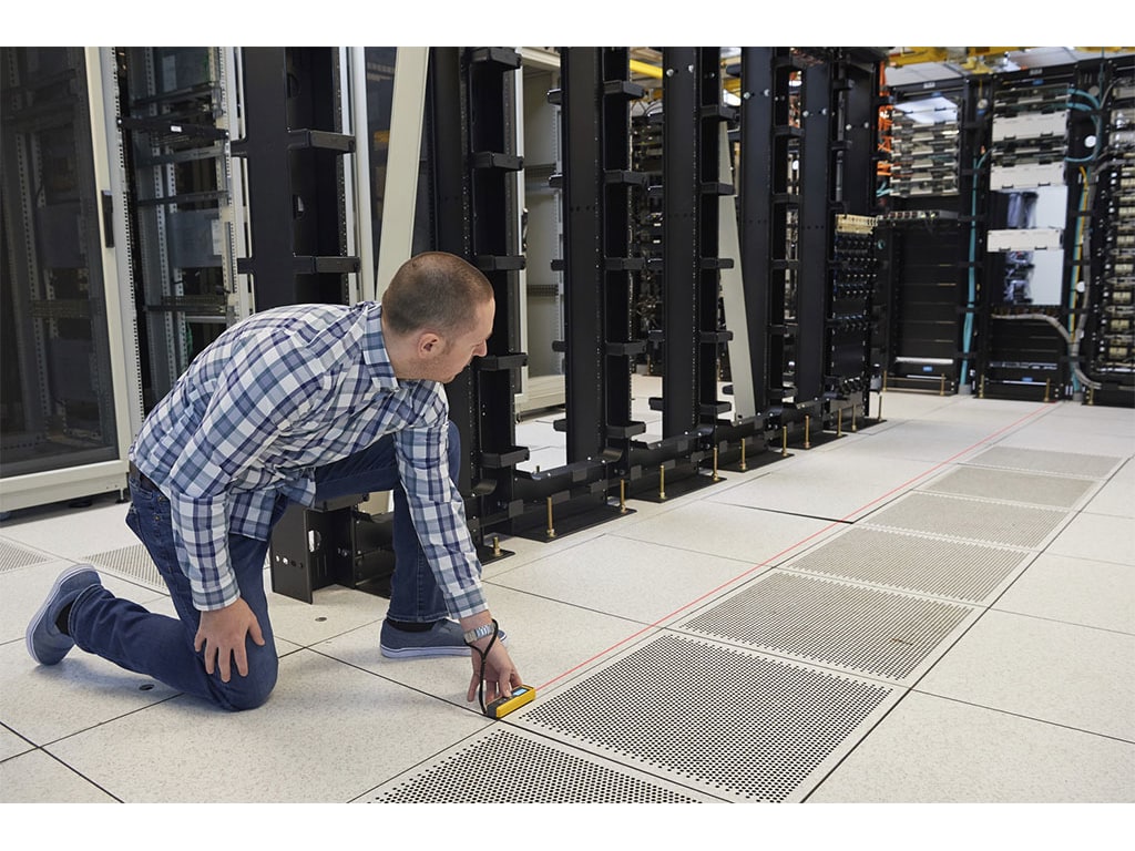 Fluke 417D Laser Distance Measurer