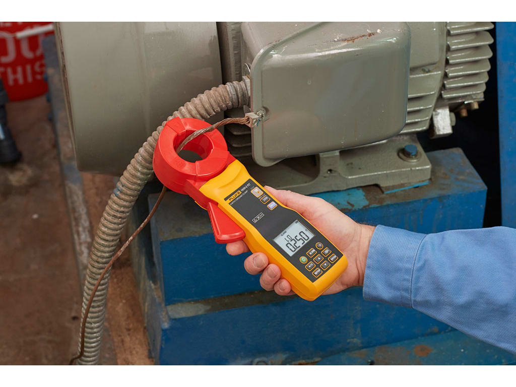 Fluke 1630-2 FC Earth Ground Loop and Leakage Clamp